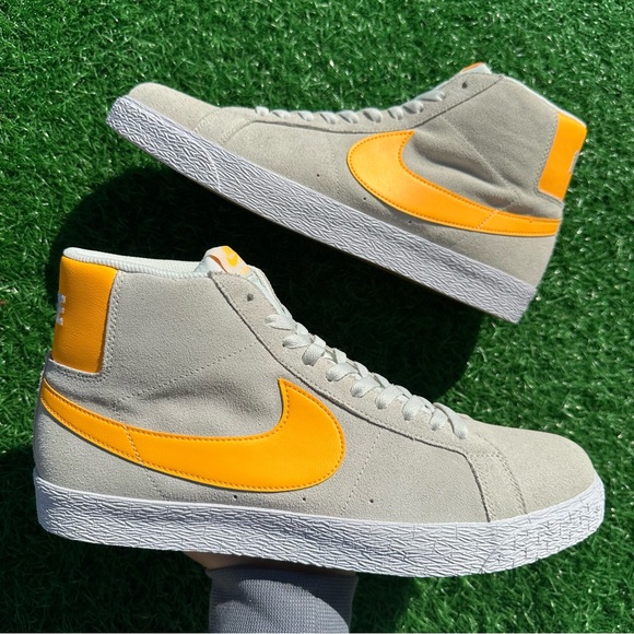 Nike Sb Zoom Blazer Mid Summit White / Laser Orange - Picture 2 of 13